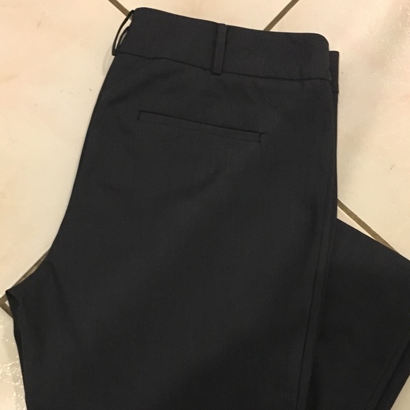 Women pants - Picture 2 of 4